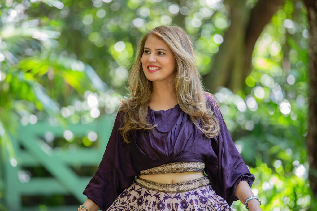 Professional beauty salon and eyebrow threading services in Cutler Bay FL
